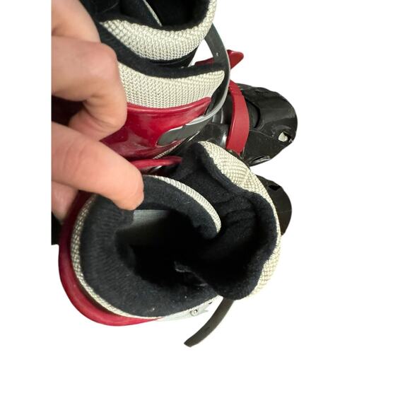 Variflex Galaxy 2 Youth Inline Skates Size 5 Vintage Red Black - Picture 12 of 13